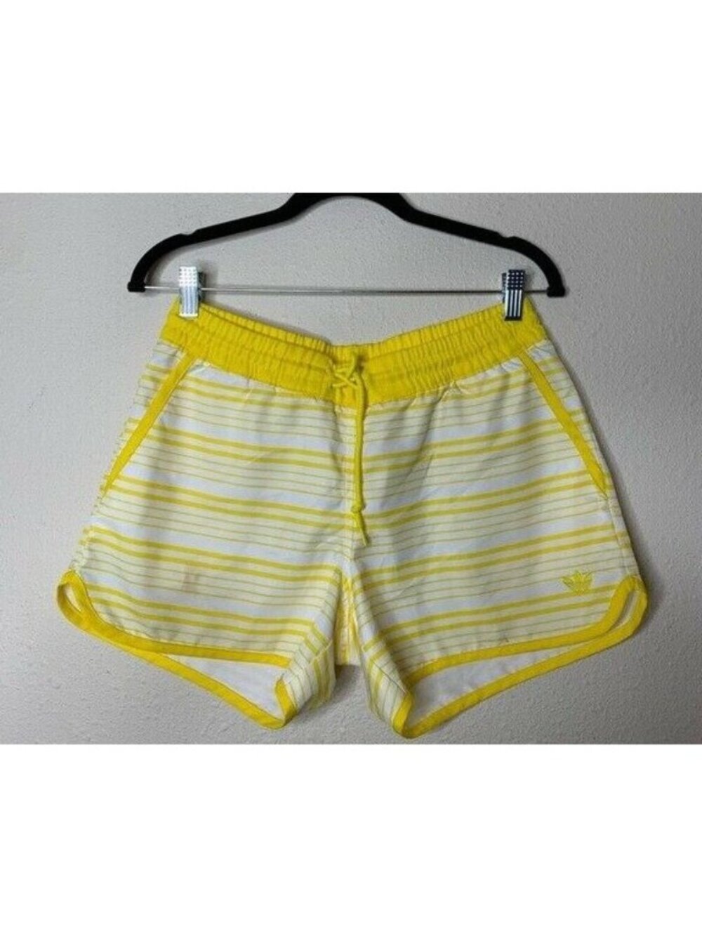 Adidas Originals Women’s Athletic Shorts Striped Yellow 100%Polyester 40 M